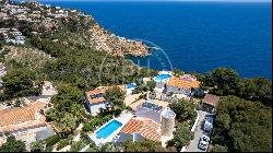 Welcome to Your Dream Seaside Home in Cabo la Nao, Javea, Jávea 03738