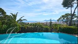 Cannes Oxford district Villa with panoramic sea view