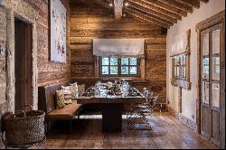 SUMPTUOUS CHALET - COURCHEVEL 1850