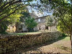 Uzès - Exceptional property, master house with dependencies, 19 th century