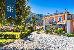 Refined estate for sale above the town centre of a charming town in the province of Verban