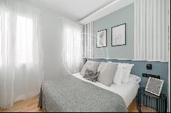 101 sqm flat for sale in Cortes, Madrid, Madrid 28014