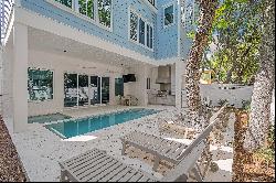 New-Construction Multi-Level Home In Prime Location With Gulf Views