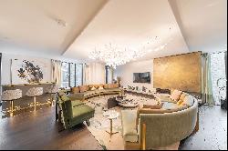 Exquisite apartment located on Marylebone Lane in the heart  of London