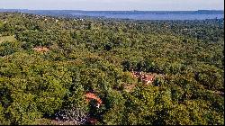 Land with dazzling views of the Ypacaraí Lake