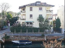Art Deco Canal Front Villa Lido