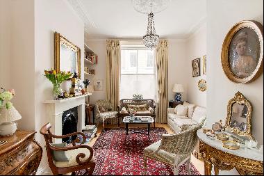 A charming 2 bedroom apartment with a private garden For Sale in Chelsea, SW10.