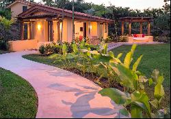 Casa Kupuri Estates: Vacation Rental House in Punta de Mita, Nayarit