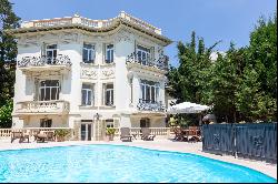 Luxury Belle Epoque villa in the heart of Villefranche sur Mer, sea view.