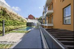 Apartment, 2 bedrooms, 188 m2, terrace, condominium, Estrela, Lisboa