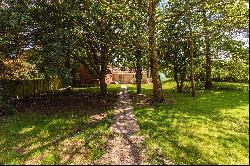 Lower Ley Lane, Minsterworth, Gloucester, Gloucestershire, GL2 8JT