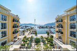 Regent 2bdr Waterfront Apartment