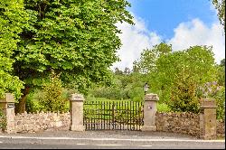 Three Bridges, Carrick-On-Suir, Co. Tipperary, E32 F840