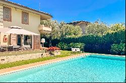 Private Villa for rent in Forte Dei Marmi (Italy)