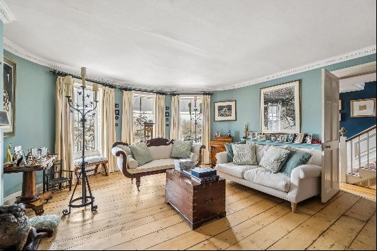 SHORT LET - A beautiful grade II listed Georgian home, situated on The Terrace in Barnes a