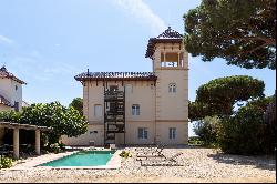 Modernist Villa on the seafront in Sant Vicenç de Montalt – Costa BCN