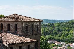 Charming castle on the Venetian hills