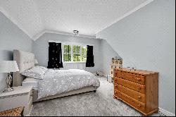 Meadway, Esher, Surrey, KT10 9HG