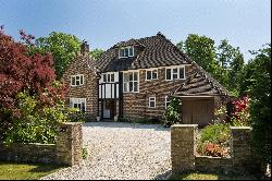 Meadway, Esher, Surrey, KT10 9HG