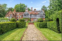 Spring Lane, Cookham Dean, Berkshire, SL6 6PW