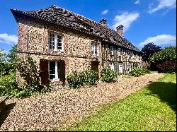 Normandy - Eure - Near Bernay - For sale Manor House 17th century - 2,4 ha.