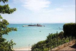 Le Mont de La Rocque, St Brelade, Jersey, JE3 8BQ