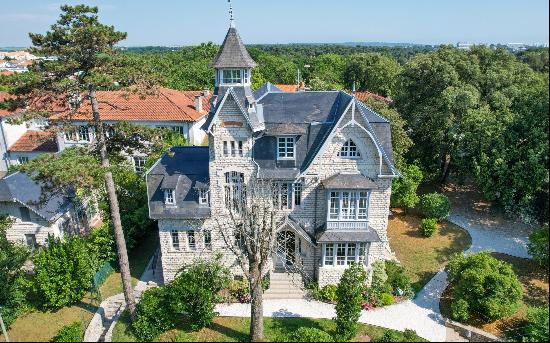 MAJESTIC RESIDENCE IN THE ROYAN PARK