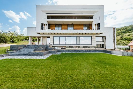 Smart home with a spectacular view in Alba Iulia