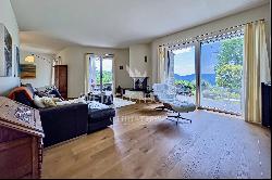 Lugano-Bosco Luganese: beautiful villa for sale with large building plot of 3,581 m² & vi