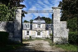 For Sale magnificent 17th century Chateau in Charente-Maritime