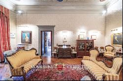 Florence - LUXURY PROPERTY FOR SALE TWO STEPS FROM PIAZZA DELLA SIGNORIA