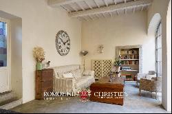 LUXURY VILLA WITH POOL AND OLIVE GROVE FOR SALE IN BAGNO A RIPOLI