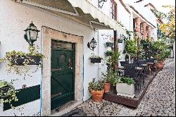 2 Bedroom Townhouse in Cascais Historical Center