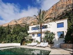 Eco-Luxury at its Finest: Exquisite Mediterranean Villa in the H, Jávea 03730