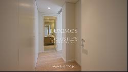 Luxury 3 bedroom apartment with balcony, for sale, in Porto, Portugal