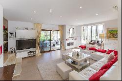Spacious semi detached house in Camp de Mar with views over the golf course