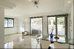 Modern penthouse in Paguera with large terrace within walking distance to the beach