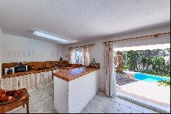 Well maintained villa in Costa den Blanes with sea view