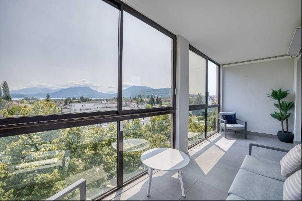 Beautiful Apartment with lake view in Annecy