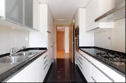 Flat, 2 bedrooms, for Rent