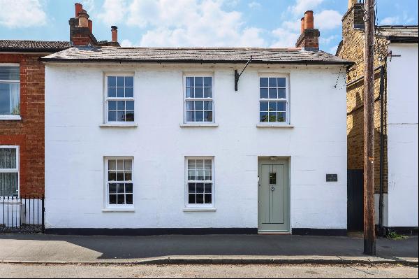 Detached Period Property For Sale in Weybridge