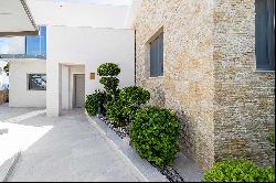 Detached Villa with Four Bedrooms and a Separate Studio in Coral Bay, Pafos