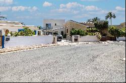 Detached Villa with Four Bedrooms and a Separate Studio in Coral Bay, Pafos