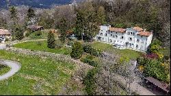 splendid mansion built at the end of the 17th century