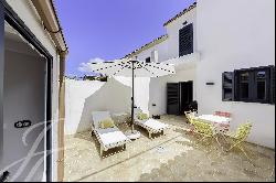 Modernized house with sunny patio in S'Arracó