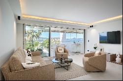 Cannes Croisette - High floor - Stunning 3 bedroom apartment with sea view.