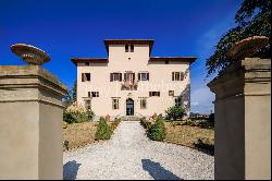 Exclusive resort recently renovated in Tuscany