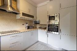 Flat, 2 bedrooms, for Sale