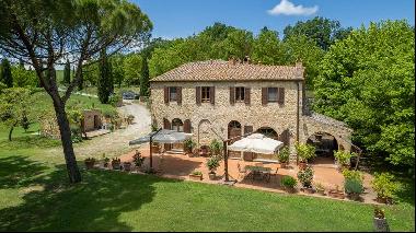 Typical Tuscan Farmhouse near Pienza