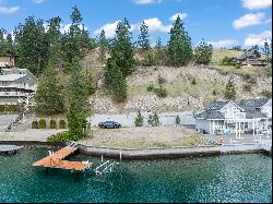 Lake Chelan Waterfront Gem